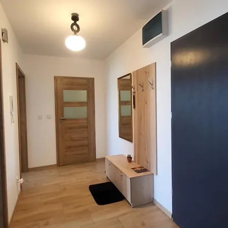 Apartment Focus *