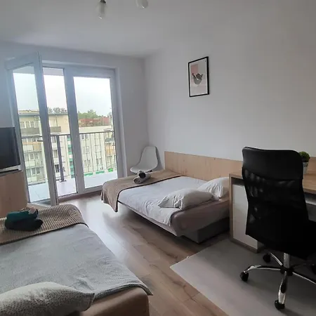 Apartment Focus *